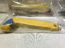 545572