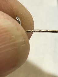545617