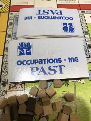 545723