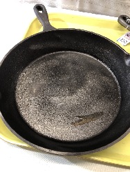 545886