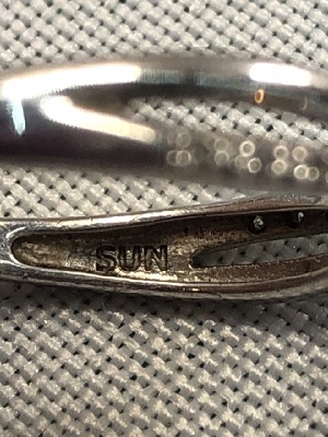 548307
