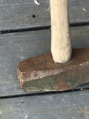 548427