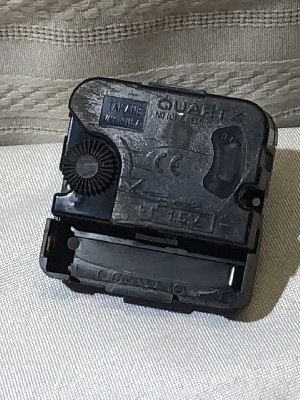 548565