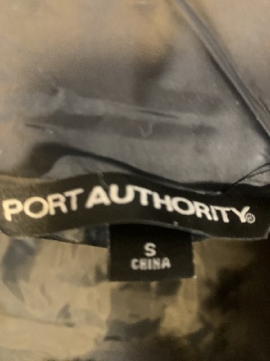 548735