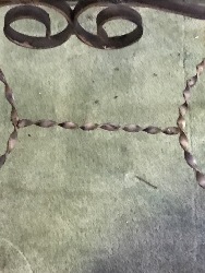 546733