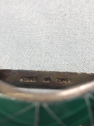 548243