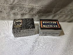 548736