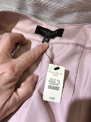 548897