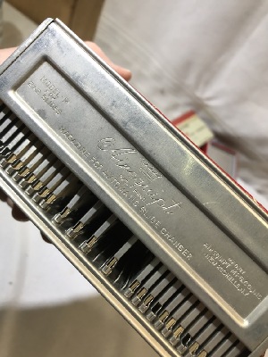 550973