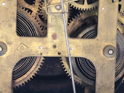 551235