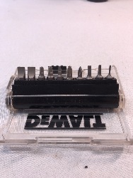 549037
