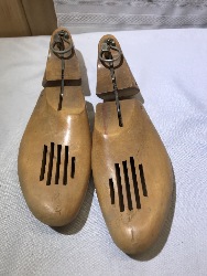 549637