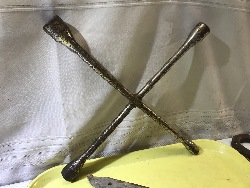 550070