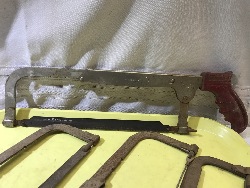 550077