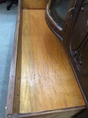 551702