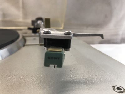 551749