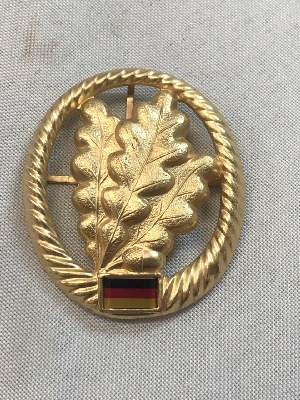 552396