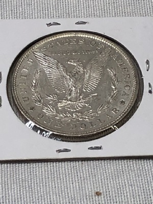 552438