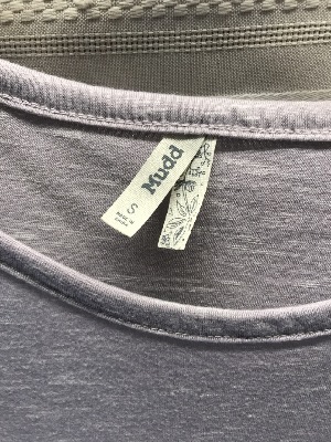 553379