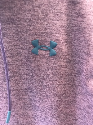 553411