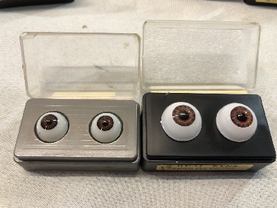 553582