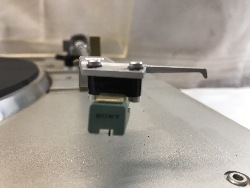 551749