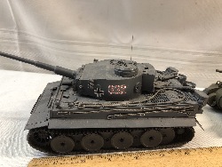 551773