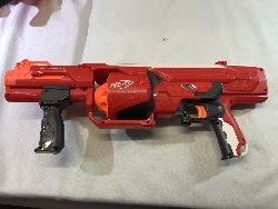 551957