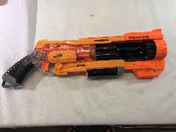 551958