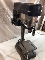 552163