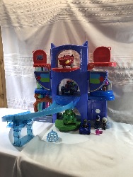 552225