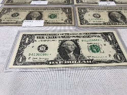 552381