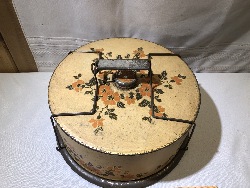 552576