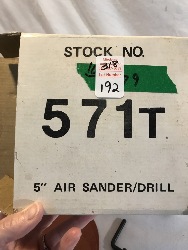 552854