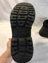 552877