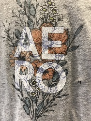 553327