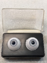 553577