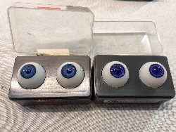 553587