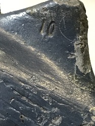 553626