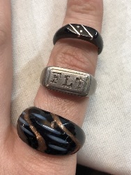 553642
