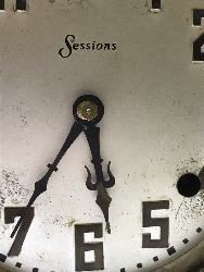 553647
