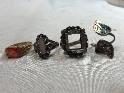 553671