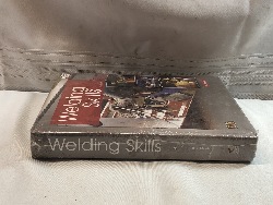 553816