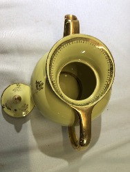 553961