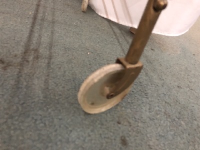 554295