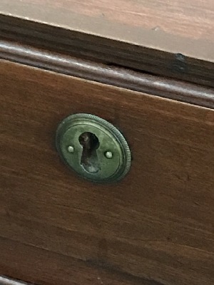 554673