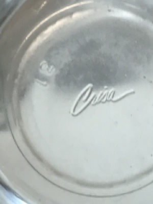 555709