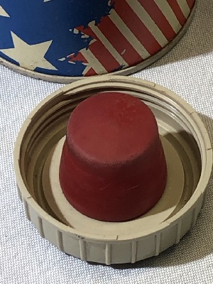 555710