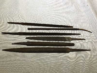 555730