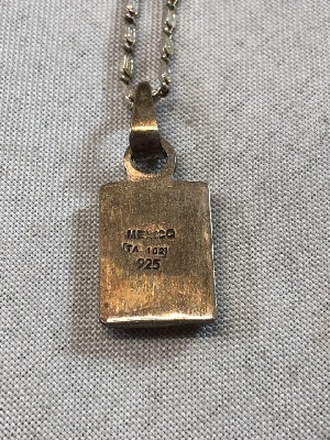 556080